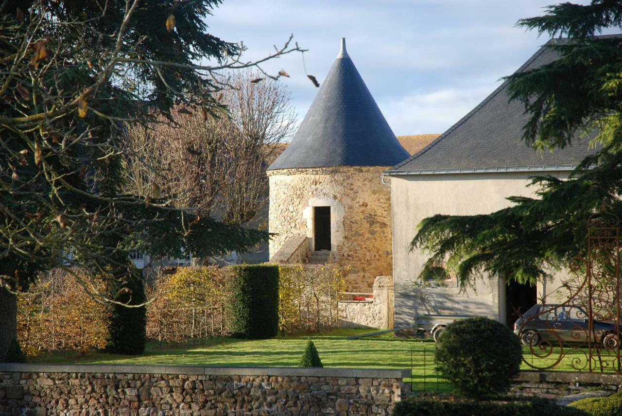 Logis De La Helberdiere Bed & Breakfast Cosse-en-Champagne Exterior photo