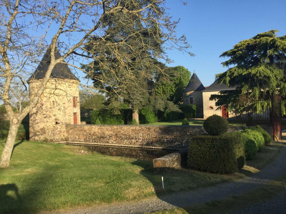 Logis De La Helberdiere Bed & Breakfast Cosse-en-Champagne Exterior photo